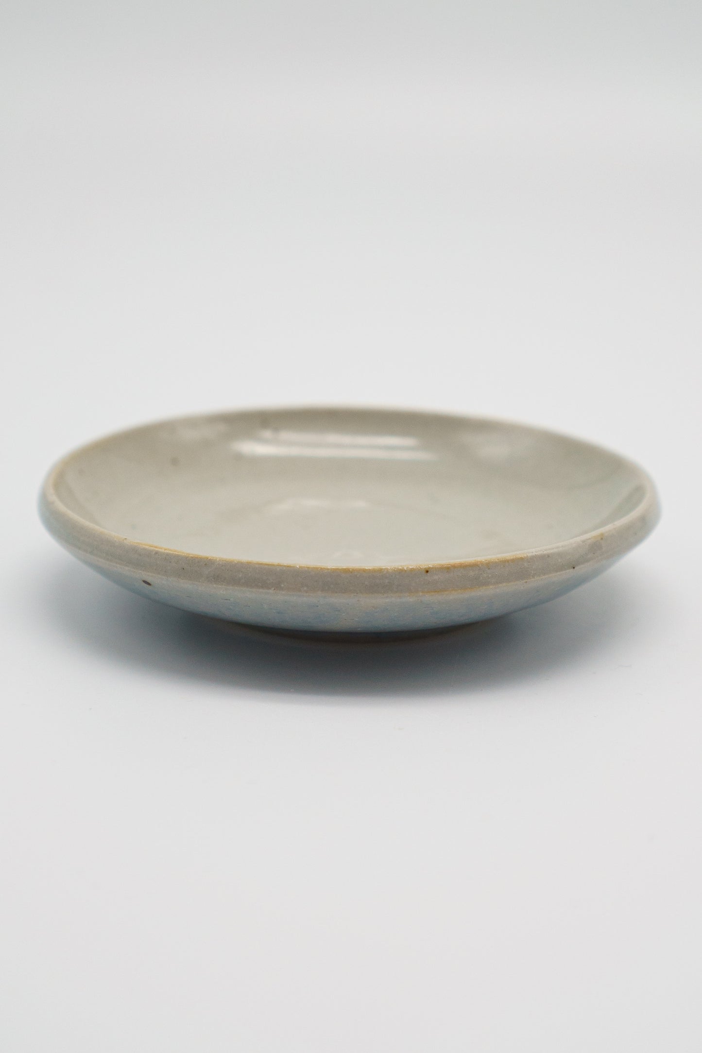 Shallow White Blue Plate