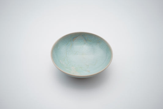 Small Shallow Bowl in Icy Crackle Blue