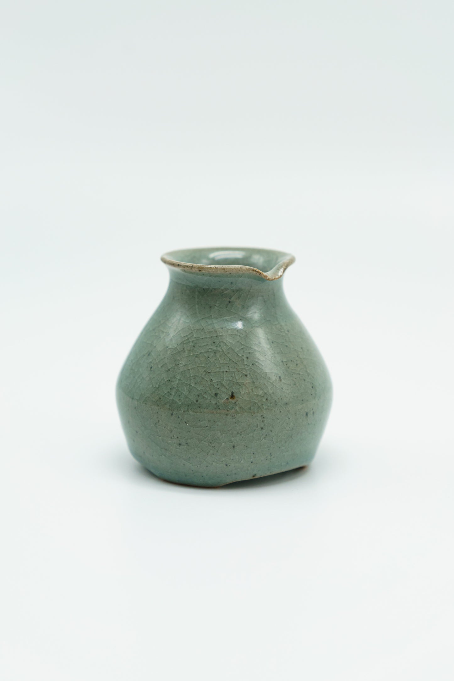 Celadon Three-Foot Pourer