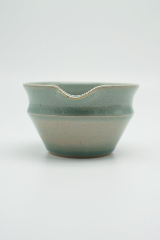 Collared Matcha Bowl in Celadon Blue