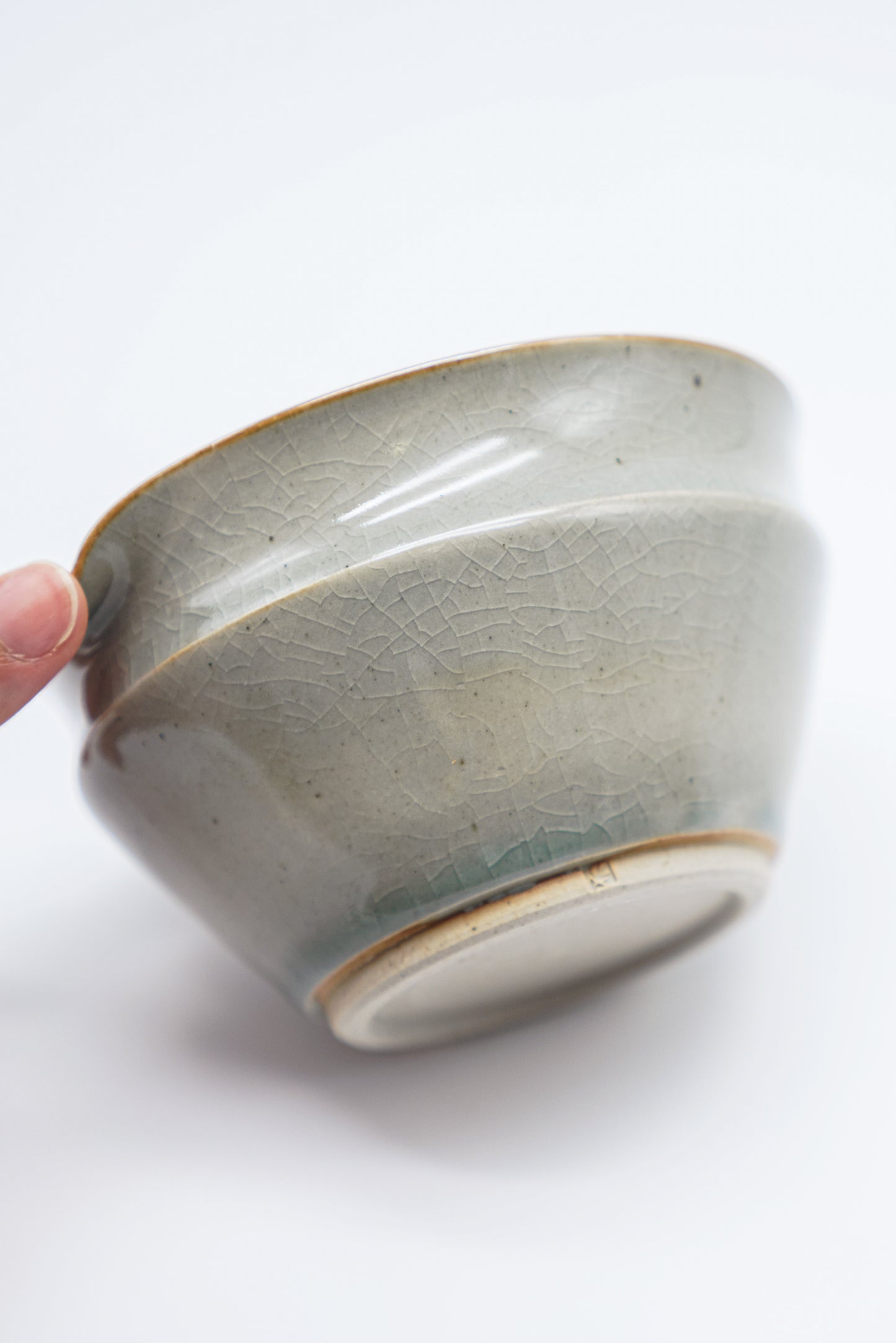 Collared Matcha Bowl in Celadon Blue