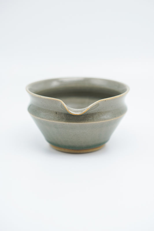 Collared Matcha Bowl in Celadon Blue