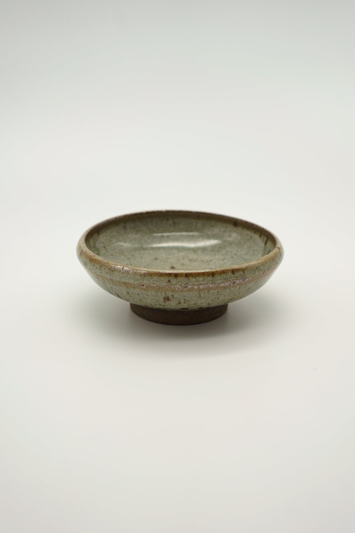 Tapered Rim Bowl