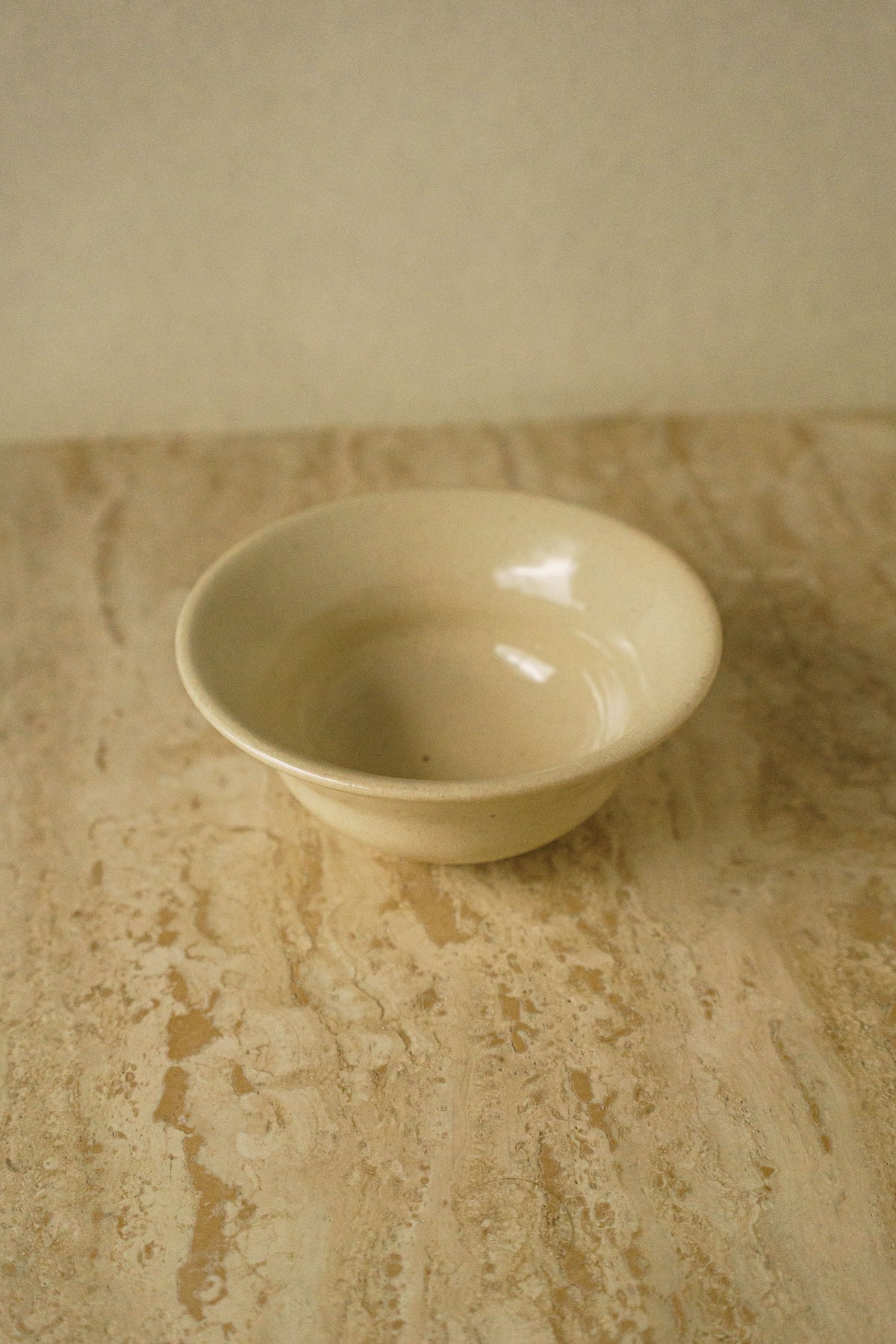 Flared Mouth Creamy Ice Cream Bowl