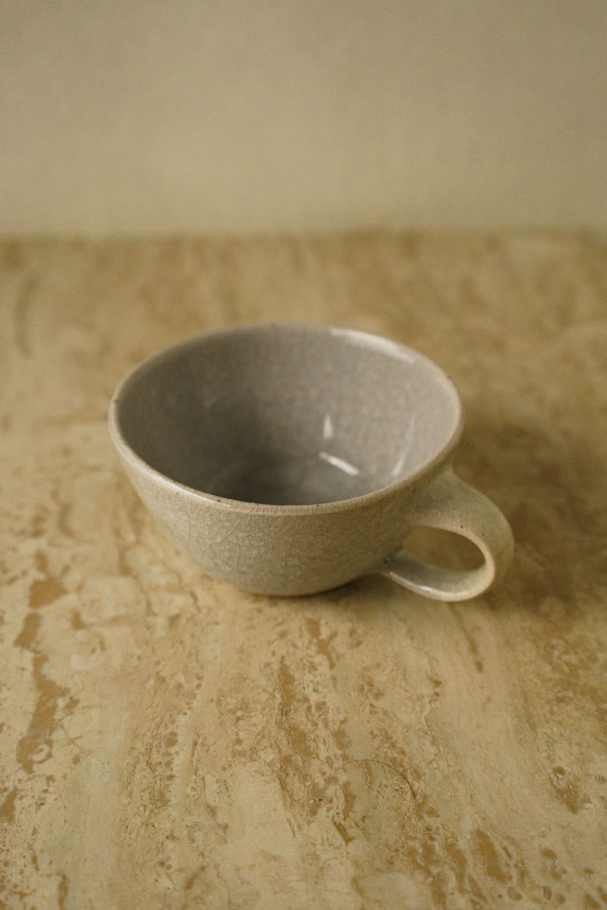 Wide Cappuccino Mug in Ice Crack